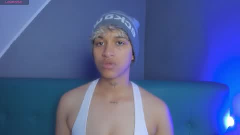 Snapshot of dominick_joness chatting on March 8, 2025, 10:24 pm Dominick online show from March 8, 2025, 10:24 pm