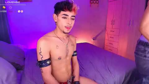 Dominik Eclipse  online show from December 18, 2025, 9:43 pm