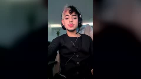 Snapshot of dominikeclipsex chatting on July 3, 2026, 9:21 pm Dominik Eclipse online show from July 3, 2026, 9:21 pm