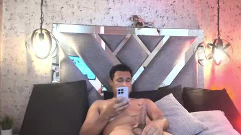 Snapshot of dominus_dark chatting on May 16, 2026, 7:56 pm dominous online show from May 16, 2026, 7:56 pm
