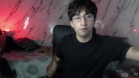 dominus_kane online show from March 30, 2026, 4:35 am