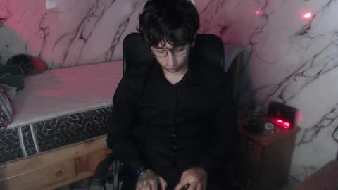 Snapshot of dominus_kane chatting on April 7, 2026, 4:57 am dominus_kane online show from April 7, 2026, 4:57 am