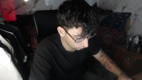 Snapshot of dominus_kane chatting on April 30, 2026, 5:47 am dominus_kane online show from April 30, 2026, 5:47 am