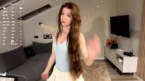 Kira online show from July 15, 2026, 6:46 pm