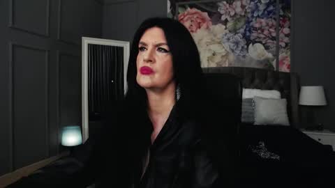 Dom Melisa online show from November 17, 2025, 10:04 pm