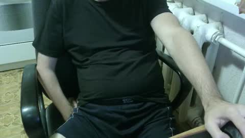 Snapshot of donalvafd chatting on October 12, 2025, 5:45 pm donalvafd online show from October 12, 2025, 5:45 pm