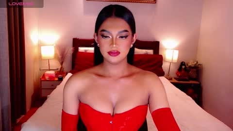 donia_maria online show from December 8, 2024, 10:41 am
