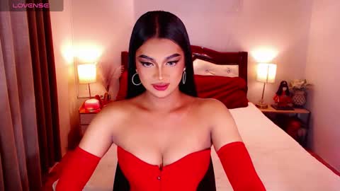donia_maria online show from December 9, 2024, 7:39 am