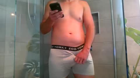 Snapshot of donkeydick6666 chatting on January 15, 2025, 2:38 am Horney Talker online show from January 15, 2025, 2:38 am