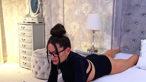 Donna online show from January 27, 2025, 10:38 pm