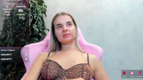 Donna On GMT2 Mon-Fri 3-9 AM online show from March 6, 2025, 3:13 am