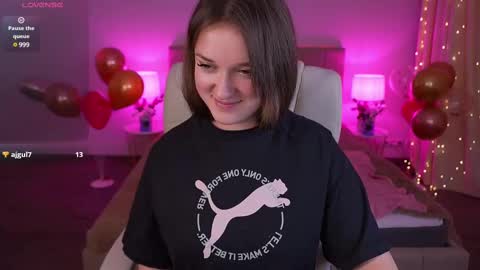 DONNA online show from February 13, 2025, 11:47 pm