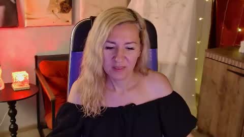 Donna online show from July 3, 2026, 8:48 pm