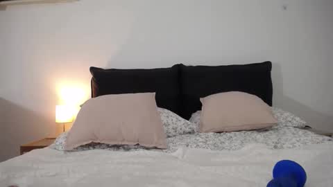 Snapshot of dontcallmeangel_ chatting on October 7, 2025, 9:45 pm Iara online show from October 7, 2025, 9:45 pm