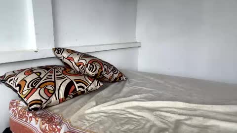 Snapshot of donvergha chatting on February 5, 2025, 2:48 pm donvergha online show from February 5, 2025, 2:48 pm