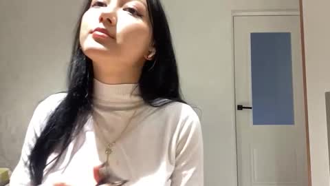 Mary online show from March 1, 2026, 11:12 am