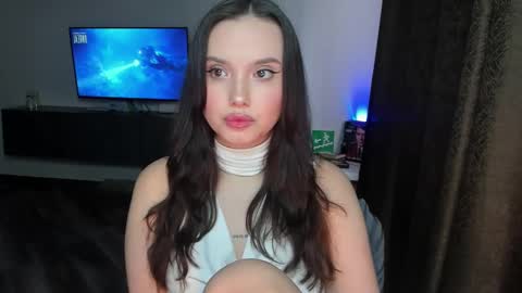 Dora Charmer online show from February 19, 2026, 12:01 pm