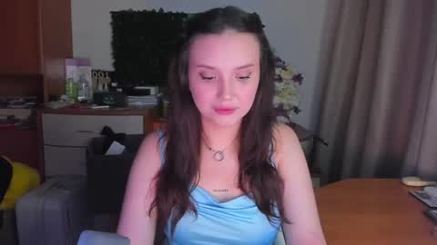 Dora Charmer online show from July 14, 2026, 1:52 am