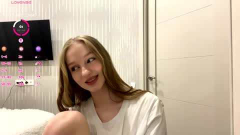 Anika online show from May 14, 2026, 9:10 pm