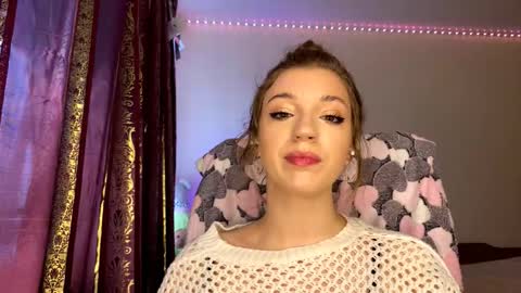 Alisa online show from November 23, 2025, 7:08 am