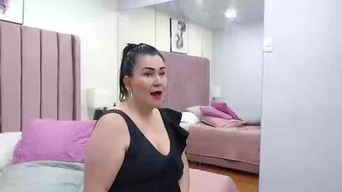 Anny online show from September 11, 2025, 1:22 pm