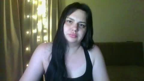 Snapshot of dori_cutie chatting on June 5, 2026, 6:02 pm dori_cutie online show from June 5, 2026, 6:02 pm