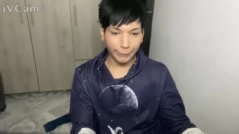 Dorian Shape online show from April 20, 2026, 4:48 am