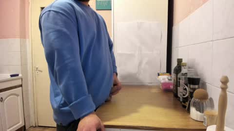 menu  below online show from December 30, 2024, 6:38 pm