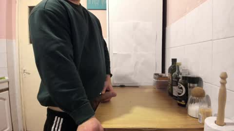 menu  below online show from January 20, 2025, 9:22 pm