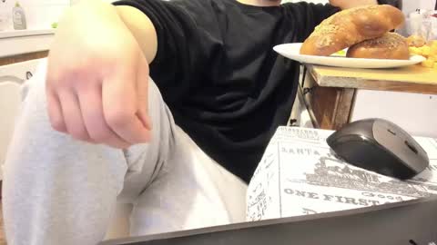 menu  below online show from March 7, 2026, 12:46 pm