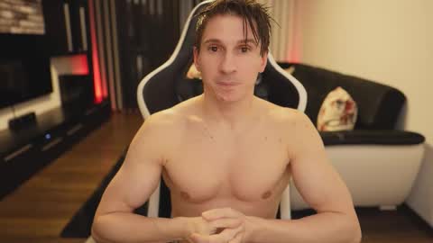 Dorian Reyes online show from February 22, 2026, 2:02 am