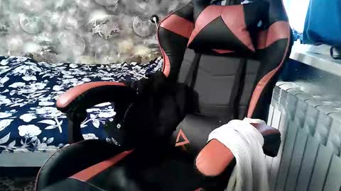 Dorrie Ann online show from March 12, 2026, 7:03 am