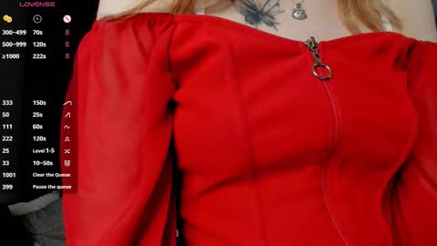 Snapshot of dorthabolig chatting on January 7, 2026, 7:11 am my name is Mia online show from January 7, 2026, 7:11 am