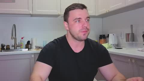 Snapshot of dosilasa chatting on October 26, 2025, 4:46 pm Sasha online show from October 26, 2025, 4:46 pm