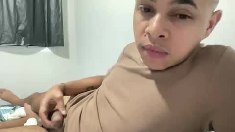 Snapshot of dotadinha chatting on February 19, 2026, 5:14 am dotadinha online show from February 19, 2026, 5:14 am