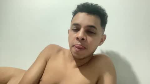 Snapshot of dotadinha chatting on March 8, 2026, 10:08 am dotadinha online show from March 8, 2026, 10:08 am