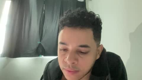 Snapshot of dotadinha chatting on March 9, 2026, 4:33 pm dotadinha online show from March 9, 2026, 4:33 pm