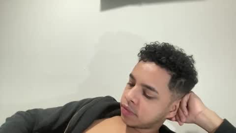 Snapshot of dotadinha chatting on March 10, 2026, 6:02 pm dotadinha online show from March 10, 2026, 6:02 pm