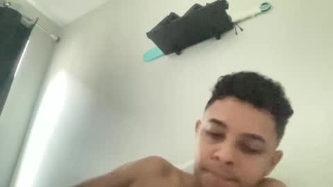 Snapshot of dotadinha chatting on March 22, 2026, 5:05 pm dotadinha online show from March 22, 2026, 5:05 pm