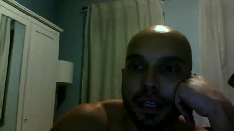 Snapshot of dotcris chatting on December 9, 2024, 4:47 pm dotcris online show from December 9, 2024, 4:47 pm