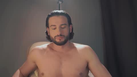 Snapshot of double_luckystrike chatting on January 18, 2026, 1:04 pm Keen online show from January 18, 2026, 1:04 pm