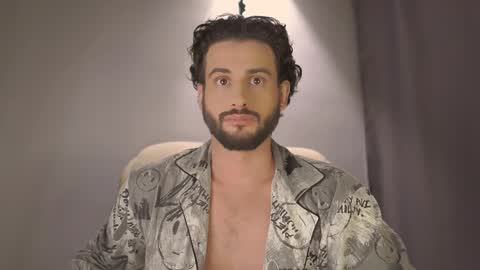 Snapshot of double_luckystrike chatting on February 17, 2026, 8:04 pm Keen online show from February 17, 2026, 8:04 pm