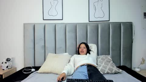 Vall  Lufan  online show from February 14, 2026, 12:24 pm