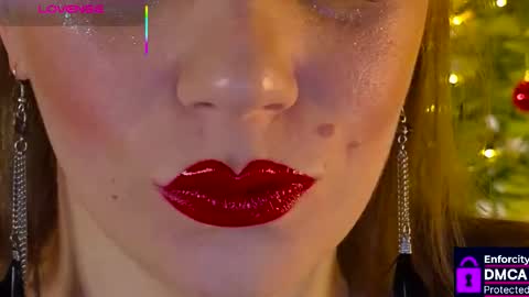 Emily online show from December 14, 2025, 3:06 pm