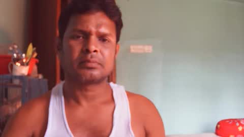 Snapshot of doveaplayer chatting on April 7, 2026, 8:37 am doveaplayer online show from April 7, 2026, 8:37 am