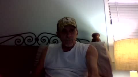 Snapshot of dowbo7777 chatting on February 4, 2025, 6:14 am dowbo online show from February 4, 2025, 6:14 am