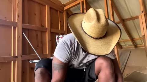 MrPirated online show from March 2, 2025, 9:22 pm