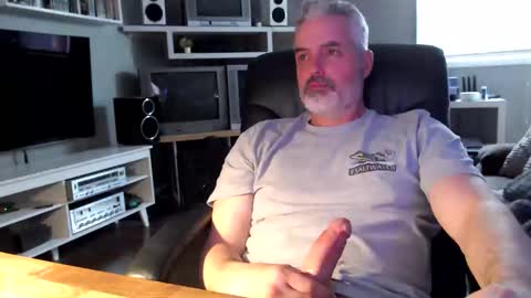 dr_dave20 online show from April 25, 2026, 9:45 pm