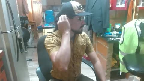 Snapshot of dr_simon84 chatting on January 9, 2025, 6:04 pm Dr Simon online show from January 9, 2025, 6:04 pm