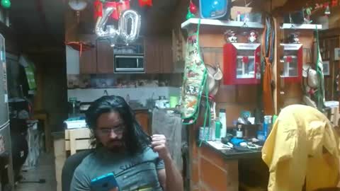 Snapshot of dr_simon84 chatting on January 14, 2025, 2:08 am Dr Simon online show from January 14, 2025, 2:08 am